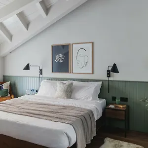 https://albergo-miramonti-alpe-strencia.it-lombardy.com